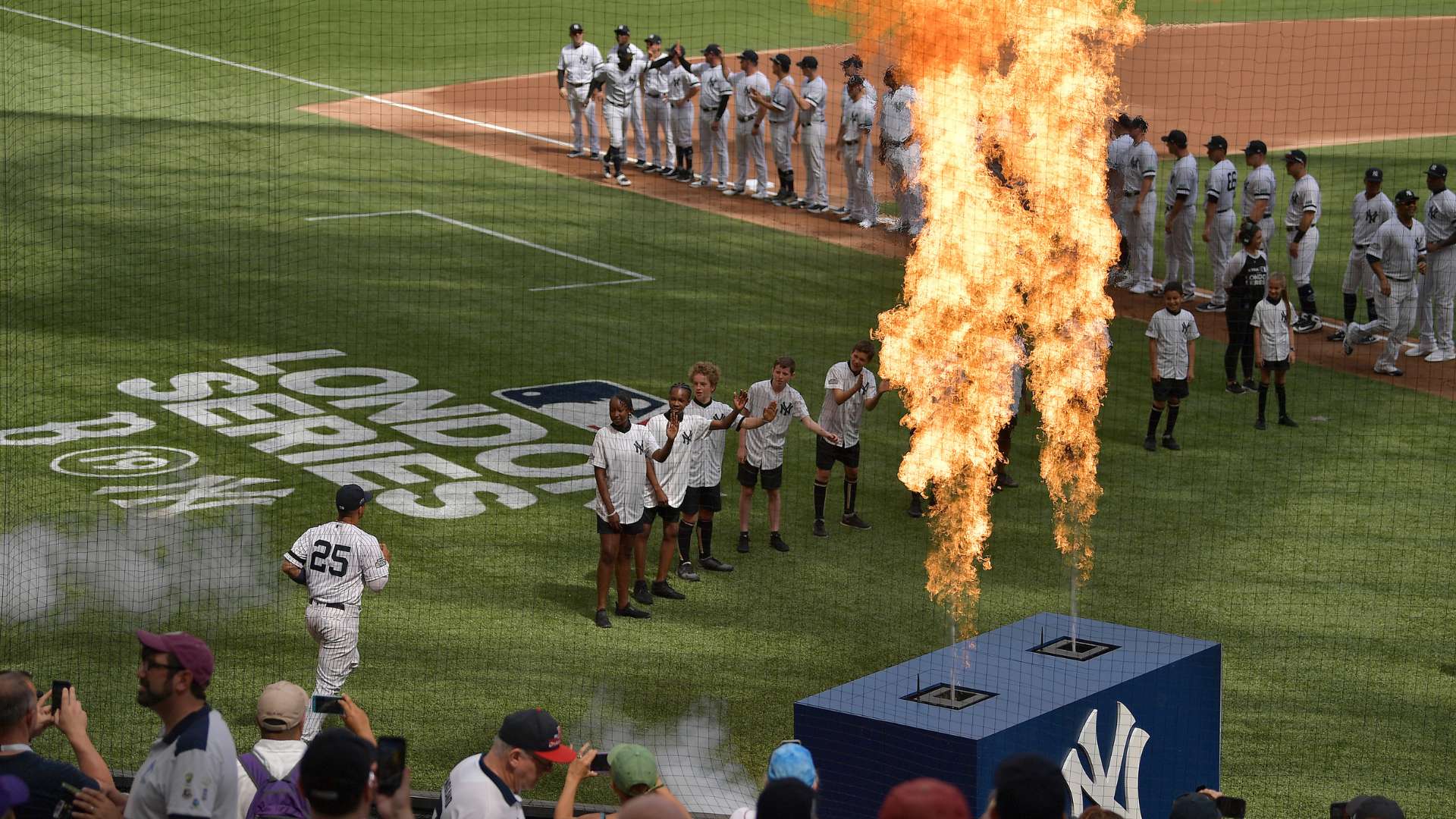 在亚运会上 在亚运会上